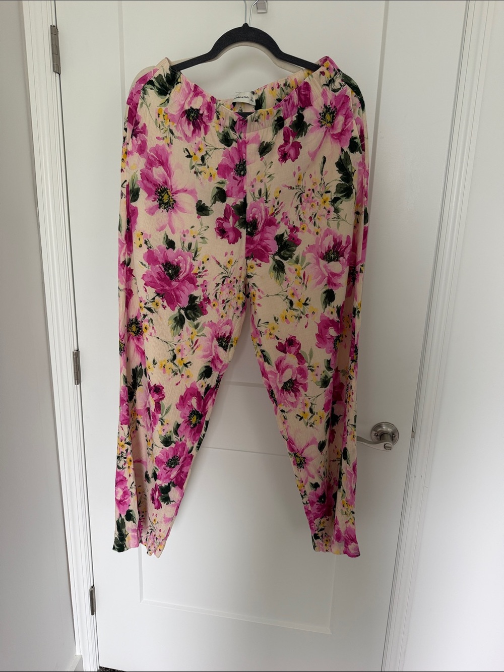 Abercrombie & Fitch Pink Floral Wide-Leg Pants